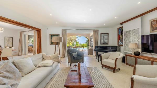 Vente Maison provençale de luxe Grimaud 7 Pièces 251 m²