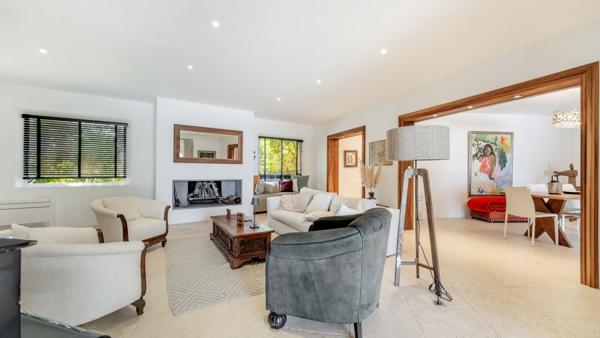 Vente Maison provençale de luxe Grimaud 7 Pièces 251 m²