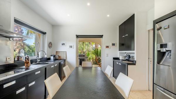 Vente Maison provençale de luxe Grimaud 7 Pièces 251 m²