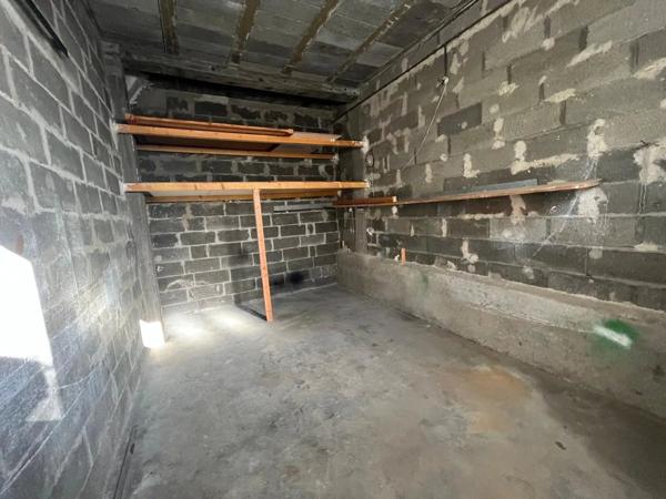 Location Garage 16 m2 à Perpignan