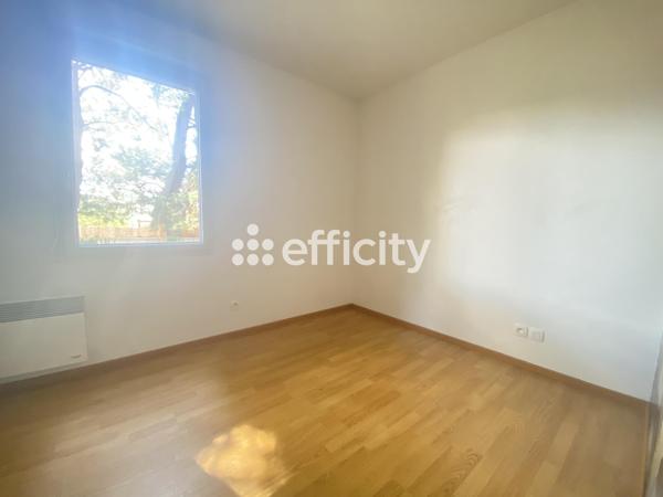 Appartement
         4 pièces
        - 67 m² 249 900 € *