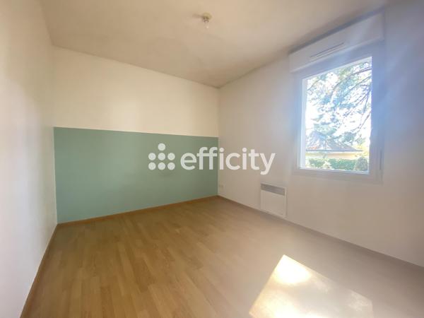 Appartement
         4 pièces
        - 67 m² 249 900 € *