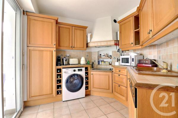 Appartement T2 à vendre  2 pièces - 49,10 m2 ST RAPHAEL - 83