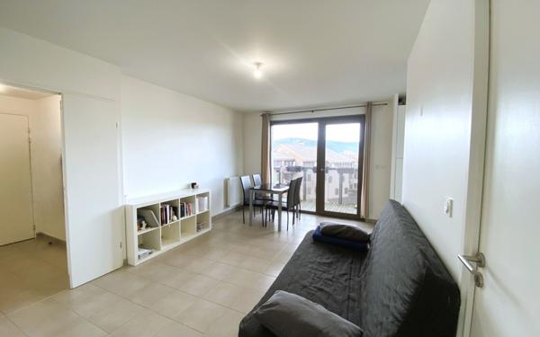 Appartement à louer    2 pièces •  Viry