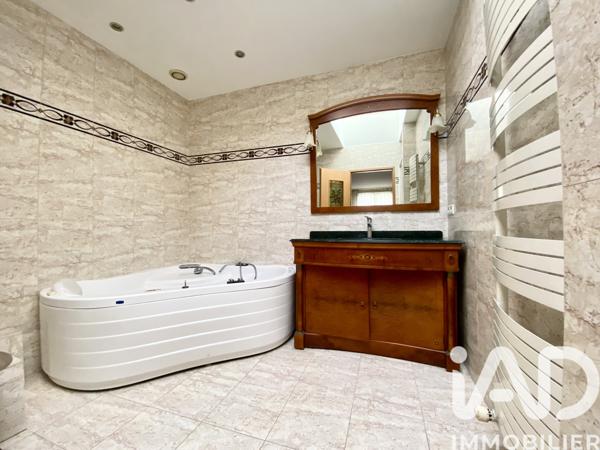 Maison à vendre 7 pièces 160 m² Bagneux