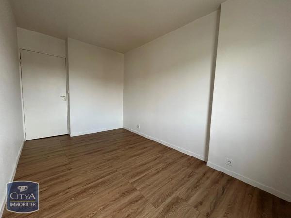 Appartement à louer 3 pièces 63.96m² Arpajon (91290)