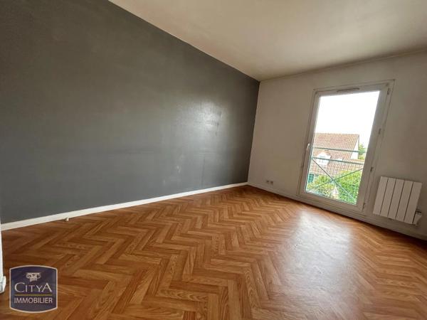 Appartement à louer 3 pièces 63.96m² Arpajon (91290)