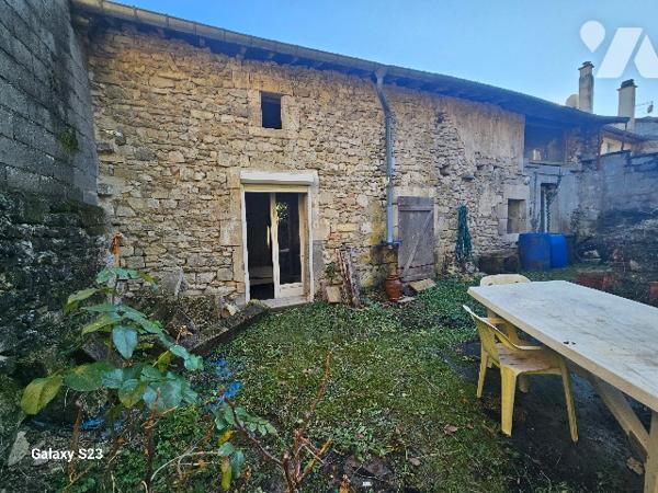 Maison de village à rénover