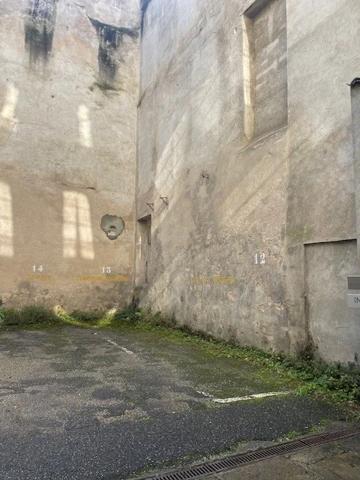 Parking / Box à louer à Bordeaux (33000)
