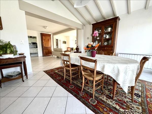 Maison à vendre |  Ahetze |  7 pièces | 160 m²
