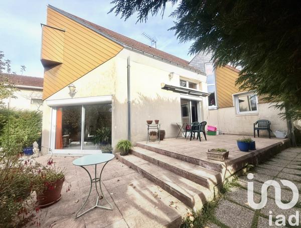 Maison à vendre 6 pièces 145 m² Sucy-en-Brie