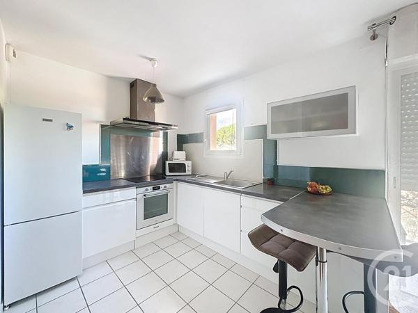 Appartement F2 à vendre  2 pièces - 46 m2 GUJAN MESTRAS - 33