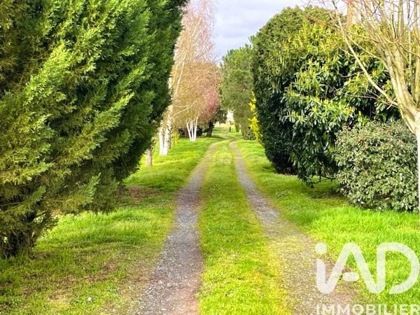 Maison à vendre 6 pièces 196 m² Cantenay-Épinard