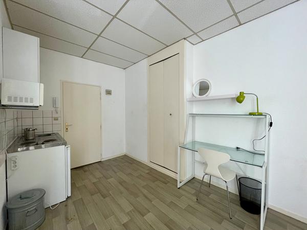 STUDIO MEUBLE EQUIPE TOUT INCLUS - PLACE CARNOT - NANCY CENTRE LOT 18