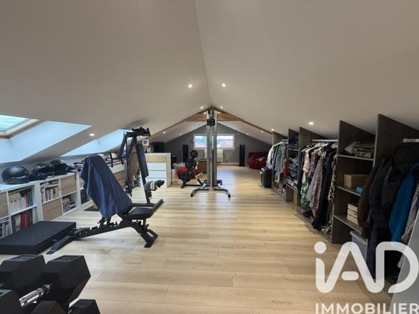 Maison à vendre 6 pièces 170 m² La Roche-Noire