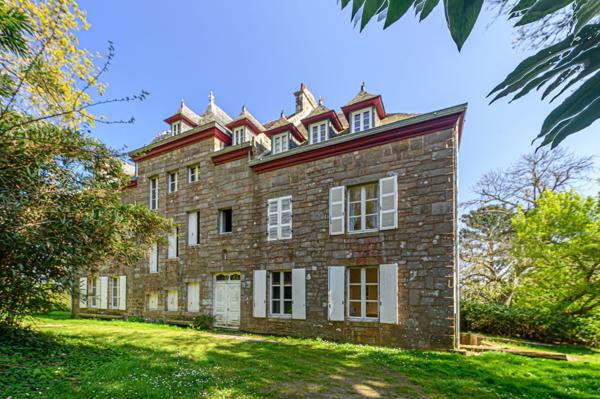 Vente Château Douarnenez 15 Pièces 600 m²