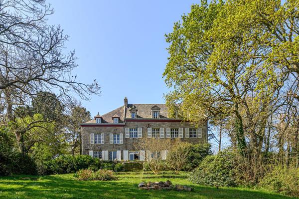 Vente Château Douarnenez 15 Pièces 600 m²