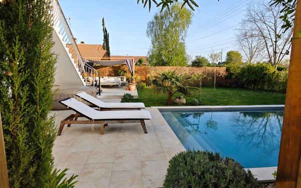 Maison à vendre    6 pièces •  Le Teich