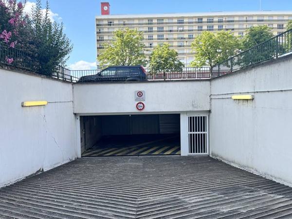 Parking à vendre |  Tours |  | 13 m²