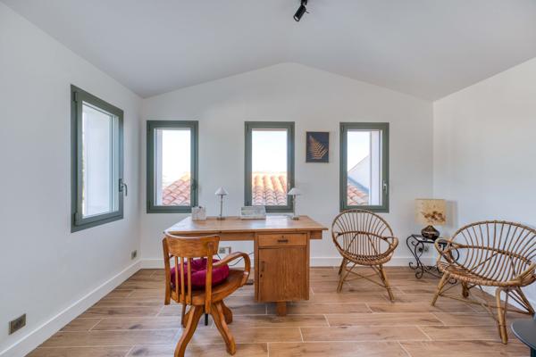 Vente Maison de luxe Saint-Denis-d'Oléron 7 Pièces 189 m²