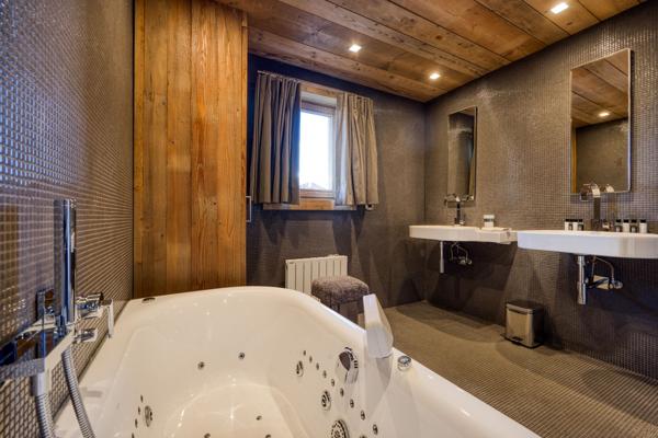 Vente Chalet de luxe Courchevel 9 Pièces 272 m²