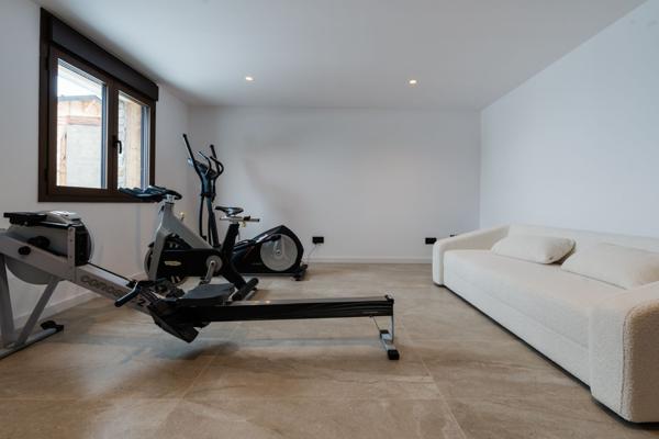 Vente Chalet de luxe Font-Romeu-Odeillo-Via 8 Pièces 250 m²