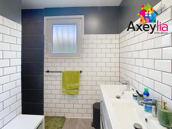 Mably (42300) A VENDRE- A 20 MINUTES DE MABLY- MAISON ÉLEVÉE SUR SOUS-SOL SEMI ENTERRÉ