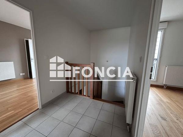 Location Appartement 4 pièces 104.9 m² - 1 AVENUE DE BERLIN Herouville Saint Clair 14200