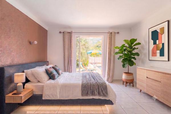 Maison familiale 240 m2 avec piscine et vue panoramique à Magagnosc