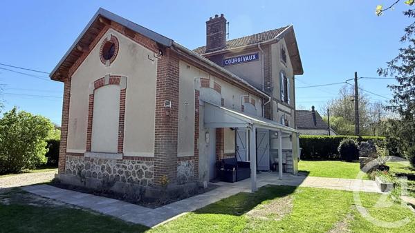 Maison à vendre  4 pièces - 102,14 m 2   ESTERNAY  - 51