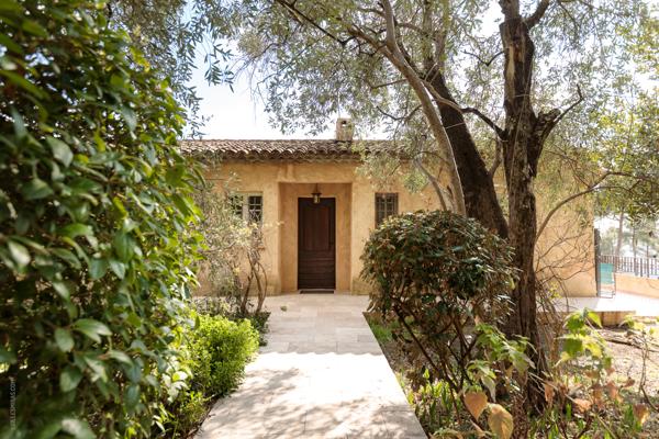 Cabris (06530) Cabris – Villa rénovée avec vue mer & fort potentiel locatif