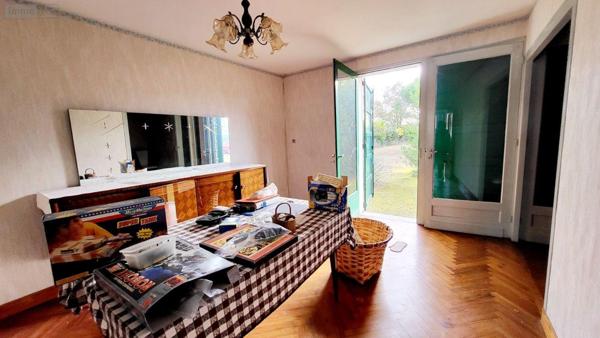 Maison à restaurer à vendre à Saint-Jean-d'Illac en Gironde (33127), ref : 33186/42