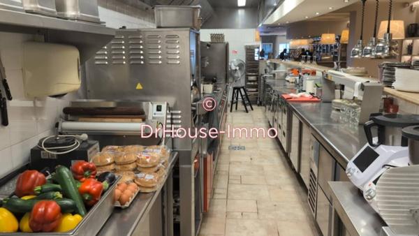 Commerce à vendre 2 pièces de 300 m²