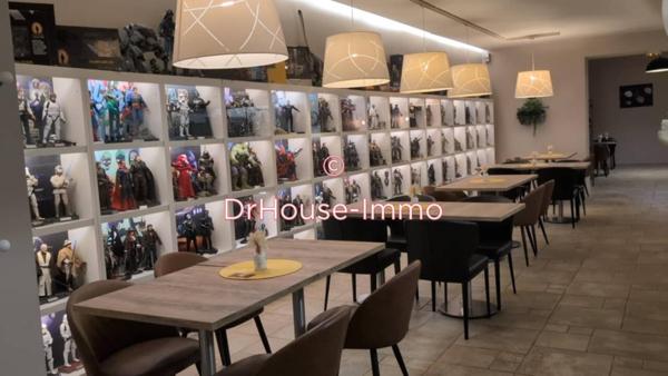 Commerce à vendre 2 pièces de 300 m²