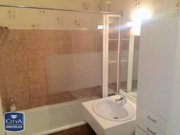 Appartement à louer 1 pièce 26.43m² Clermont-Ferrand (63000)