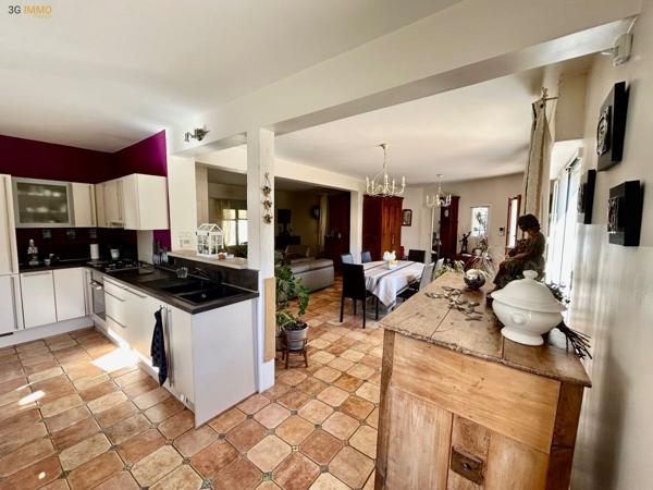 Vente / Maison avec dépendance