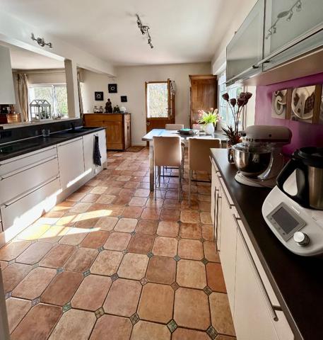 Vente / Maison avec dépendance