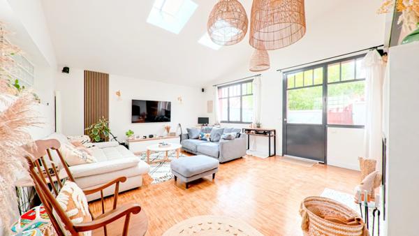 Maison 4 pièces - 145 m² Bien prestige