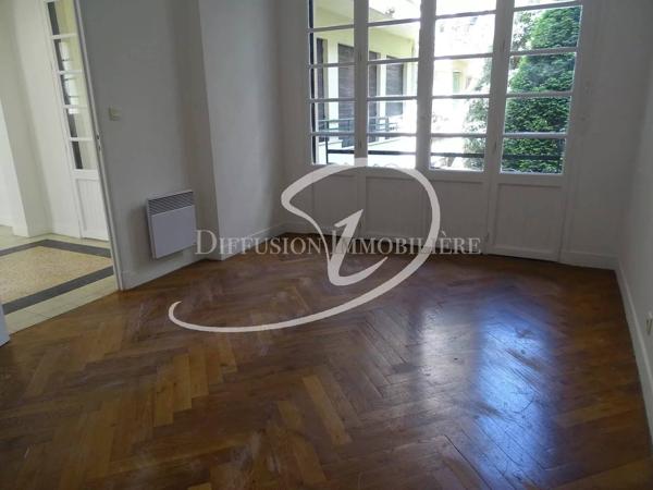 OFFRE EN COURS : Nice Musiciens proche Victor Hugo