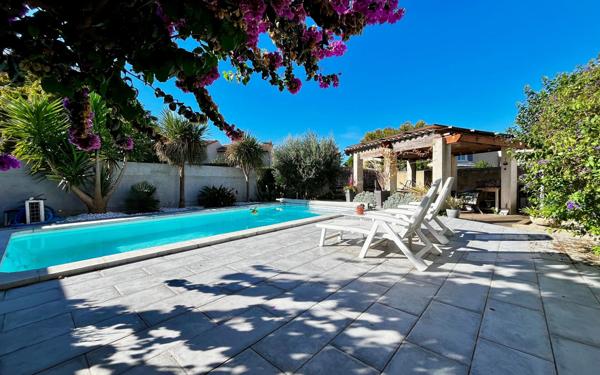 Maison à vendre    4 pièces •  Istres