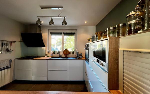 Maison à vendre    4 pièces •  Istres