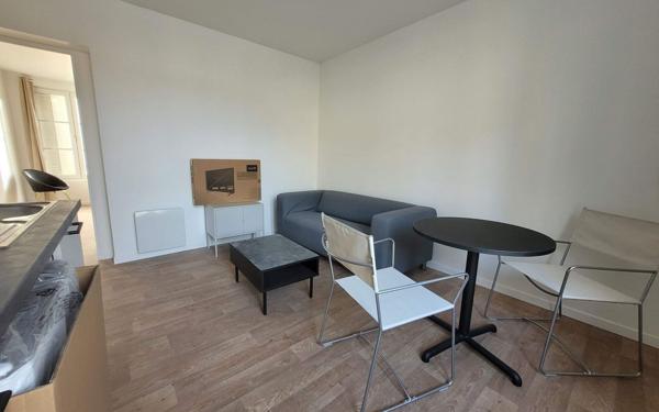 Appartement à louer    2 pièces • 30,33 m2 Creil