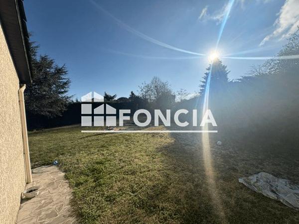 Location Maison 6 pièces 184.22 m² - 44 RUE LEON JOUHAUX Genas 69740