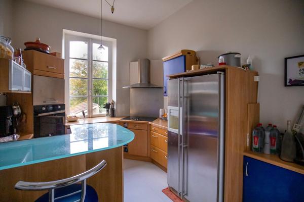 Haute ville - Maison de ville de type T5 avec garage sur terrain 1200 m2