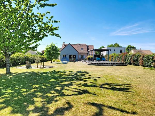 À vendre - Maison individuelle, 7 pièces située à Channay-sur-Lathan (37330)