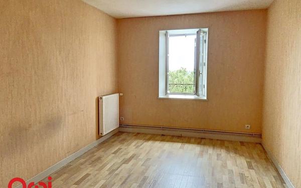 Maison à vendre    4 pièces •  Murat