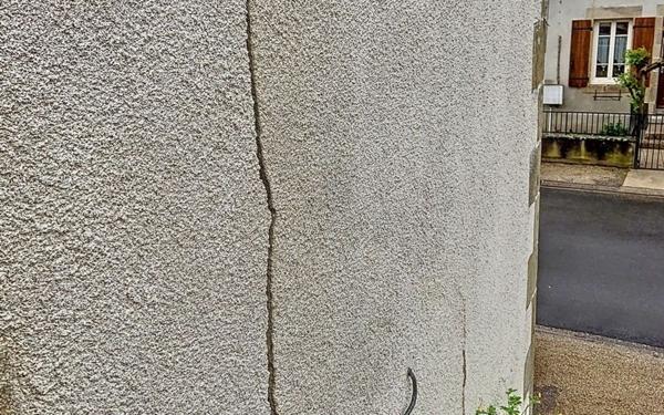 Maison à vendre    4 pièces •  Murat