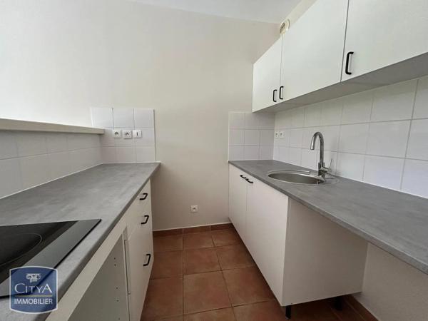 Appartement à louer 2 pièces 38m² Épernon (28230)