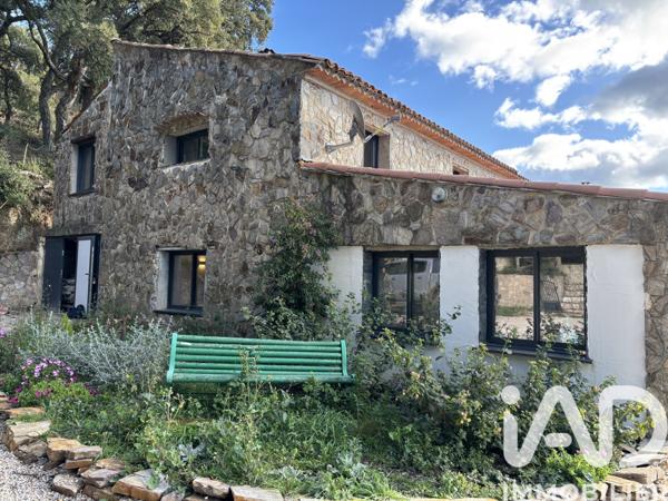 Maison à vendre 9 pièces 270 m² Puget-Ville