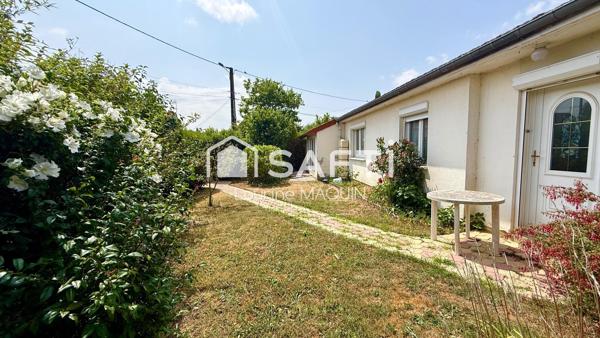 Maison plain pied disposant de trois chambres